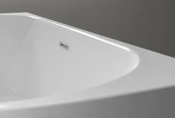 Bernstein Baignoire autoportante LENA acrylique blanc brillant - 170x75cm - Garantie 5 ans - Avec robinet mitigeur 1521, Avec siphon