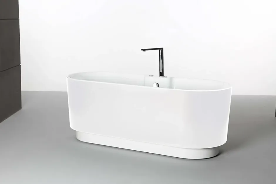 Spalina Baignoire Balnéo Ukio white Bulle 175x75x65cm, by* Baignoire Balnéo