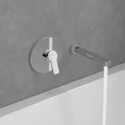 Villeroy & Boch Bec de baignoire VILLEROY ET BOCH Architectura montage mural chrome