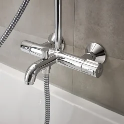 Hansgrohe Colonne bain douche thermostatique Vernis Blend 200 chromé* Colonne De Baignoire