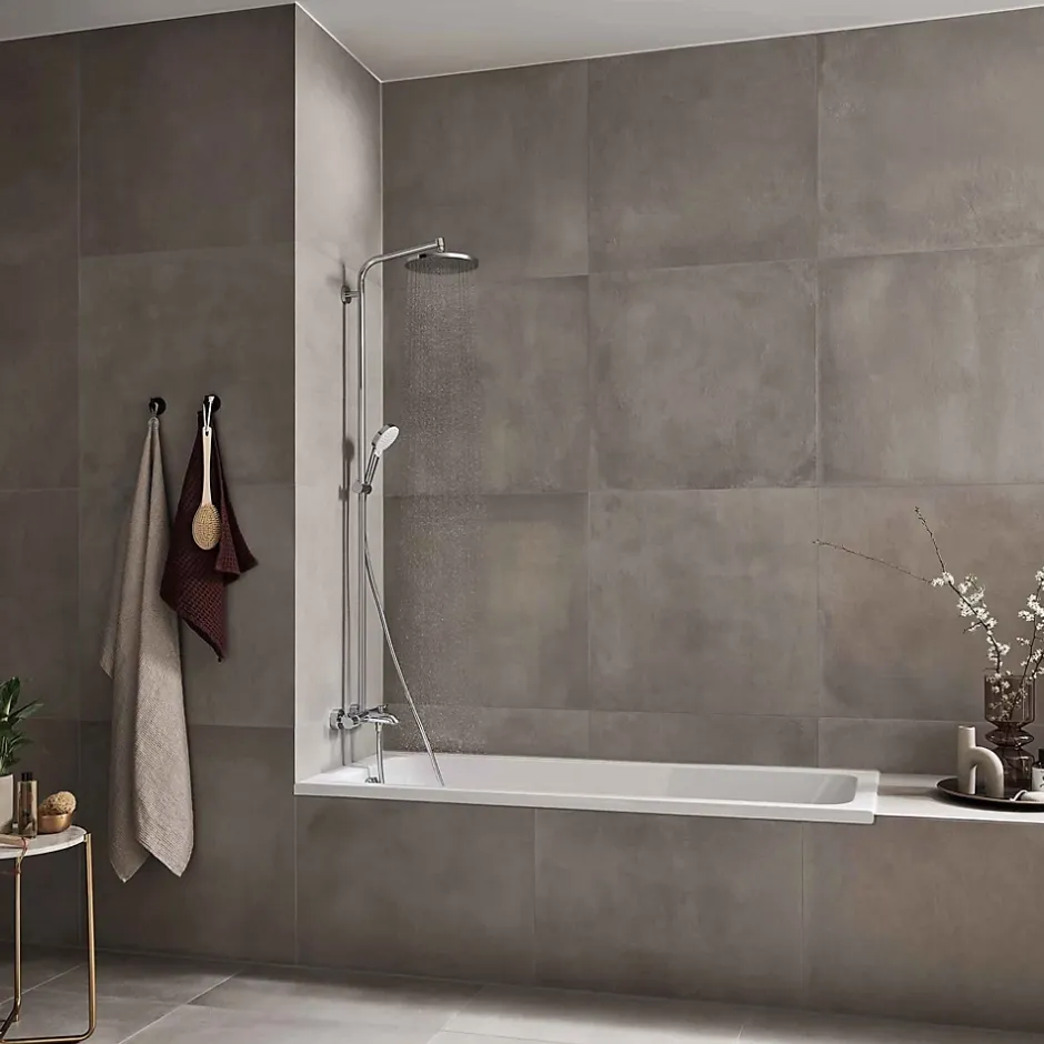 Hansgrohe Colonne de bain/douche thermostatique avec pommeau + douchette 2 jets + flexible + barre réglable, chrome, Showerpipe Crometta S 240