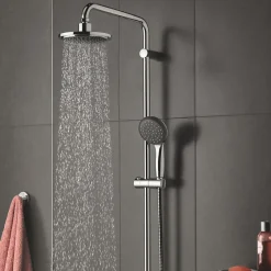 Grohe Colonne de douche Vitalio Start System 160 avec nettoyant robinetterie GrohClean* Colonne De Douche Thermostatique