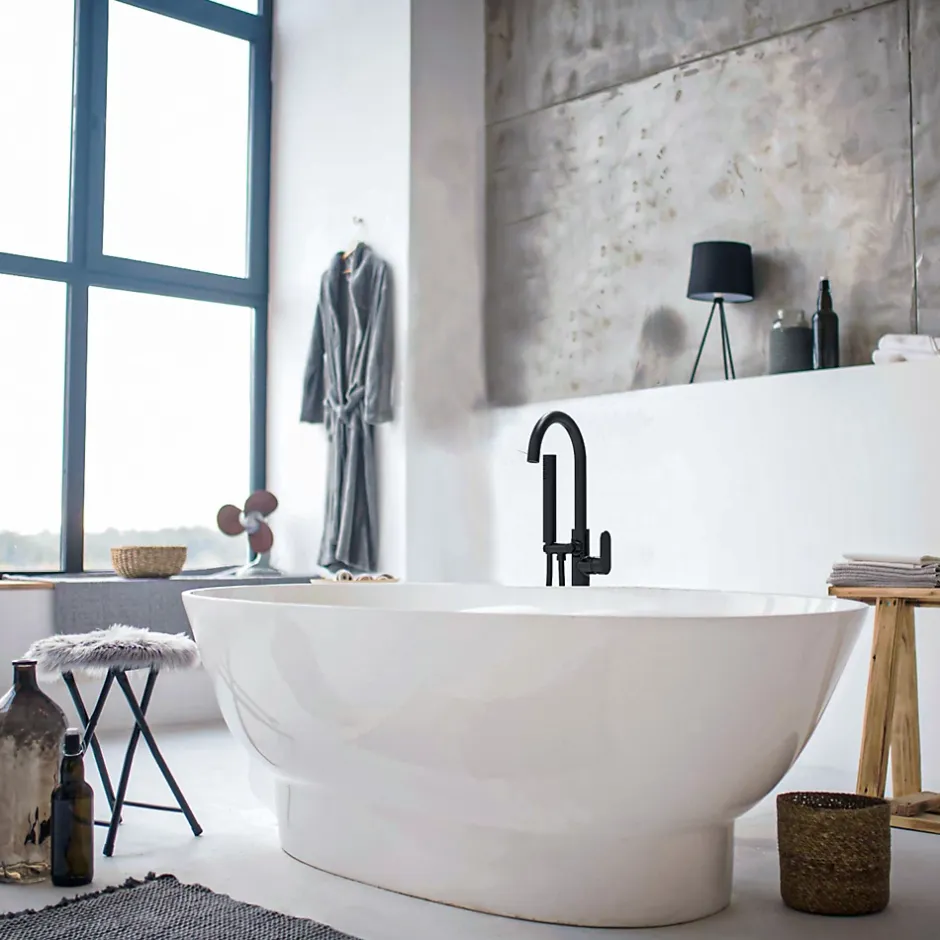 Essebagno Colonne mitigeur mécanique de baignoire îlot + flexible + douchette, H.113 cm, noir,