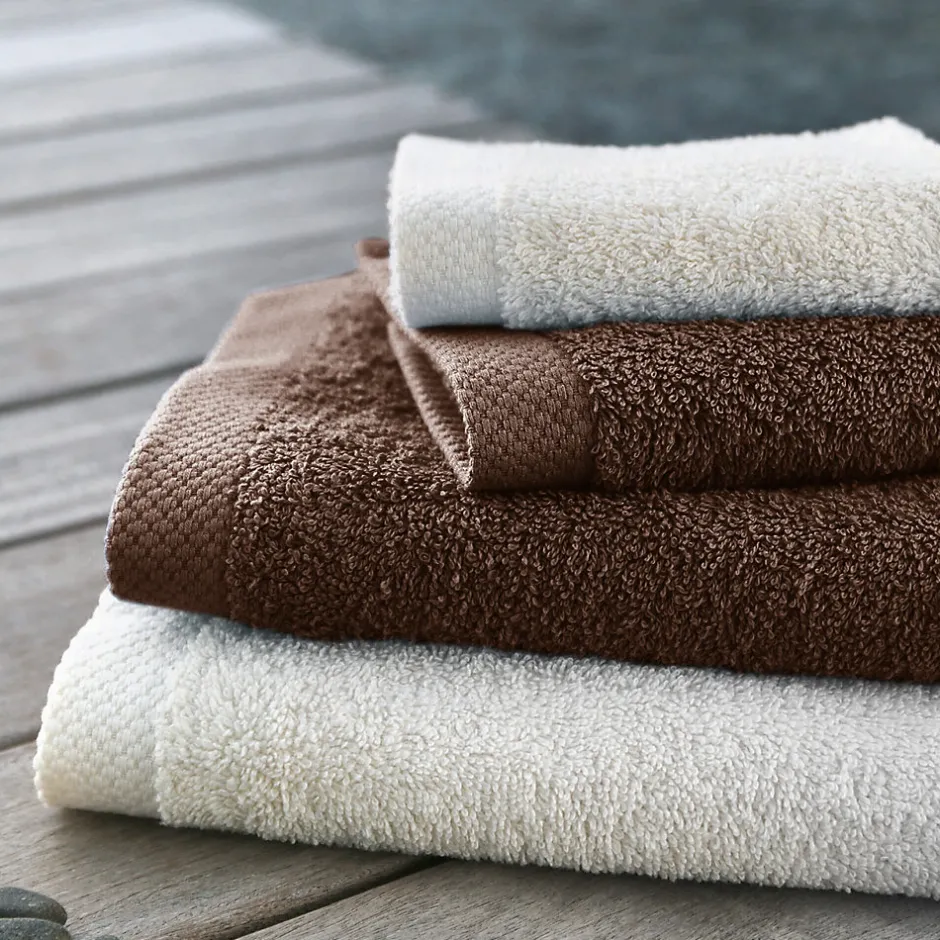 Linnea Drap de bain 100x150 cm PURE Marron 550g/m2* Serviette De Bain