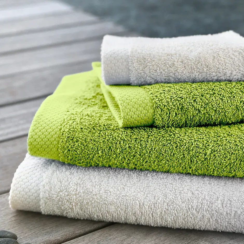 Linnea Drap de bain 100x150 cm PURE Pistache 550g/m2* Serviette De Bain