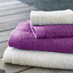 Linnea Drap de bain 100x150 cm PURE Violet 550g/m2* Serviette De Bain