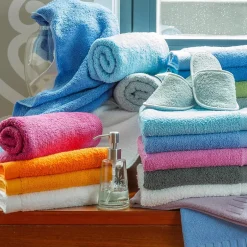 Linnea Drap de bain 100x150 cm PURE Violet 550g/m2* Serviette De Bain