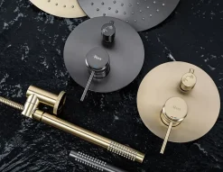 Rea Kit De Douche Encastré Lungo Grip Brush Gold + Box* Colonne De Douche Mécanique