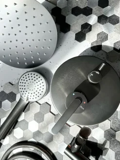 Rea Kit De Douche Encastré Ontario Titanium