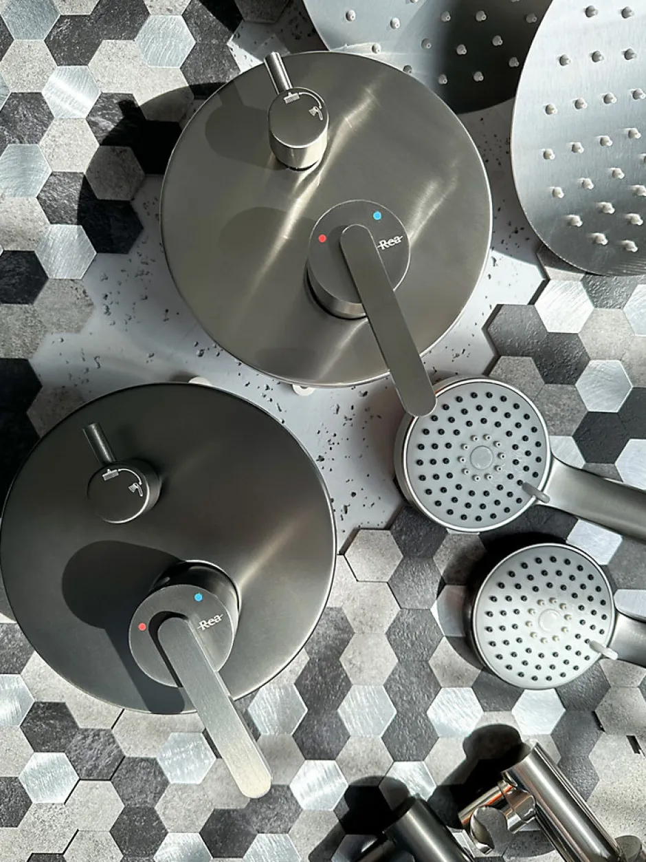 Rea Kit De Douche Encastré Ontario Titanium