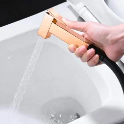 Imex Kit Douchette anti-calcaire hygiénique encastrée WC ou Bidet Salle de Bain Noir et Or Rose SUECIA BDC032-5/NOR* Robinet De Bidet
