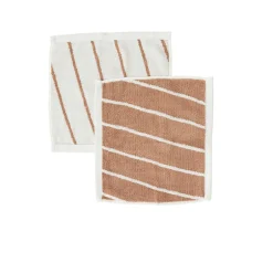 OYOY Living Lot de 2 gants de toilette marron en coton organique h30x30cm