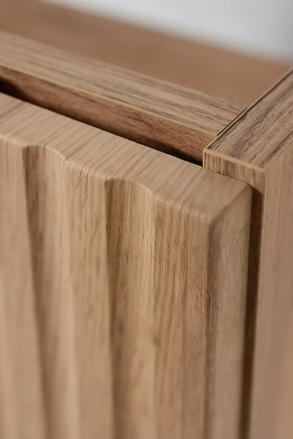Furnidea Meuble bas de salle de bain à suspendre avec une porte FLOW CHÊNE 40 cm