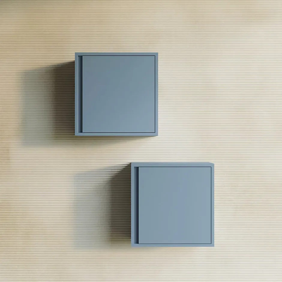 Kiamami Valentina Meuble De Salle De Bain Suspendu En Forme De Cube De 39 Cm Avec Porte Mate Bleu Ciel - Monaco