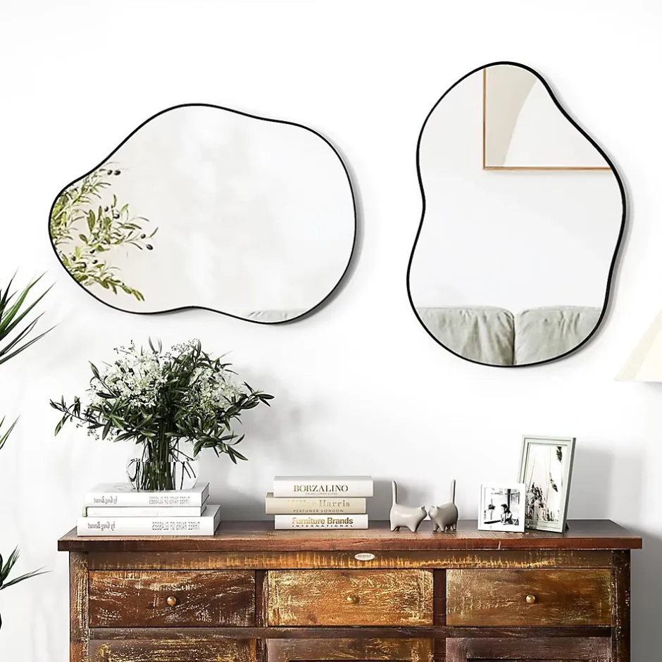 Giantex Miroir Mural Décoratif, avec Réflexion HD Claire, Cadre en Bois 2 Méthodes de Suspension pour Entrée,Salon(Or,78 x 56,5cm) (Noir)* Miroir Grossissant
