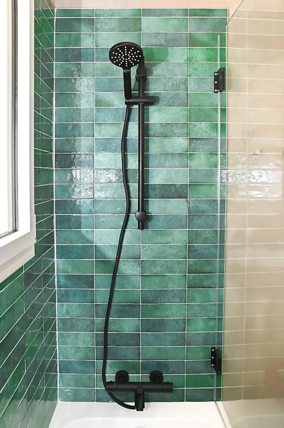 Essebagno Mitigeur bain-douche thermostatique noir Oneo
