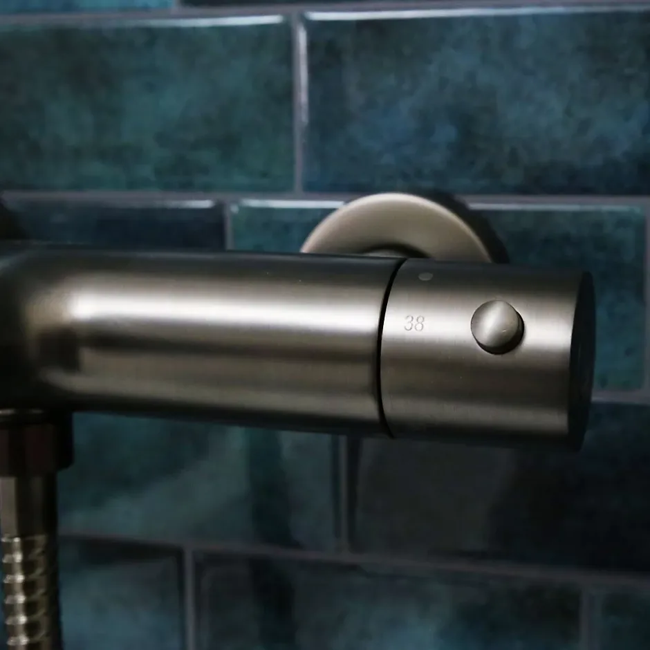 Essebagno Mitigeur bain-douche thermostatique gun métal Luisa* Robinet De Baignoire