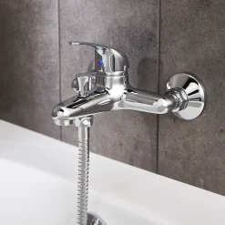 Mitigeur de baignoire à manette unique Arborg