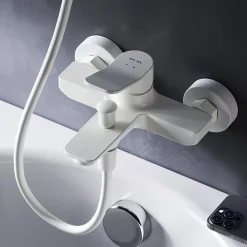 Am.Pm Europe Mitigeur de baignoire mécanique Robinet de baignoire, mitigeur salle de bain Blanc taille M, FXA10033 X-Joy AM.PM* Robinet De Baignoire