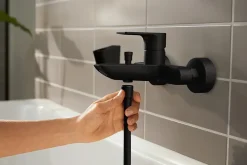 Mitigeur de baignoire Rebris E Noir mat
