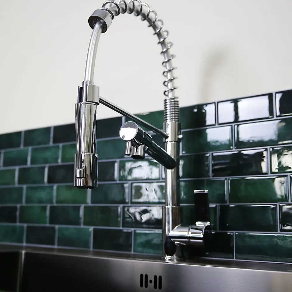 Essebagno Mitigeur de cuisine chromé avec douchette Hotto