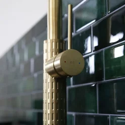 Essebagno Mitigeur de cuisine doré avec douchette Architek