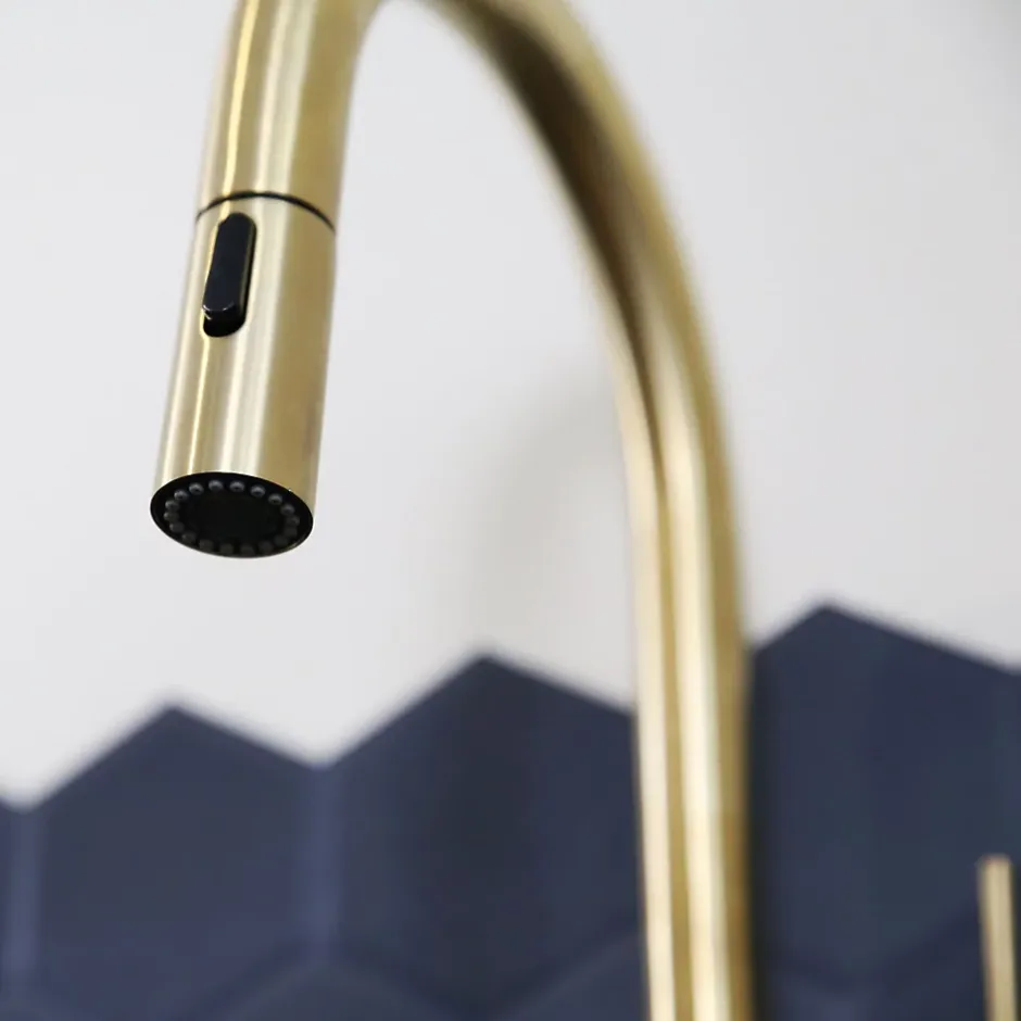 Essebagno Mitigeur de cuisine doré avec douchette Architek
