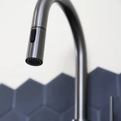 Essebagno Mitigeur de cuisine gun métal avec douchette Architek