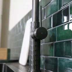 Essebagno Mitigeur de cuisine gun métal avec douchette Architek