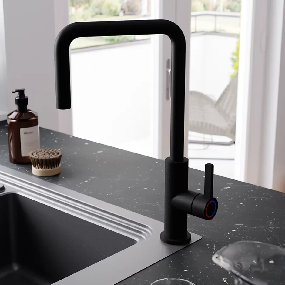 GoodHome Mitigeur de cuisine noir mat Kamut* Evier Et Robinet De Buanderie