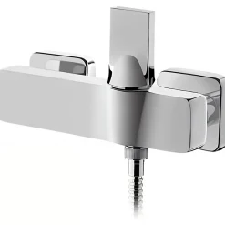Sanindusa Mitigeur de douche mural design plat épuré Line 42 chromé livré avec raccords excentrés et rosaces de finition
