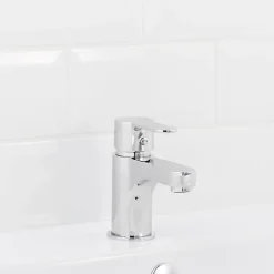 GoodHome Mitigeur de lavabo chromé Arsuz