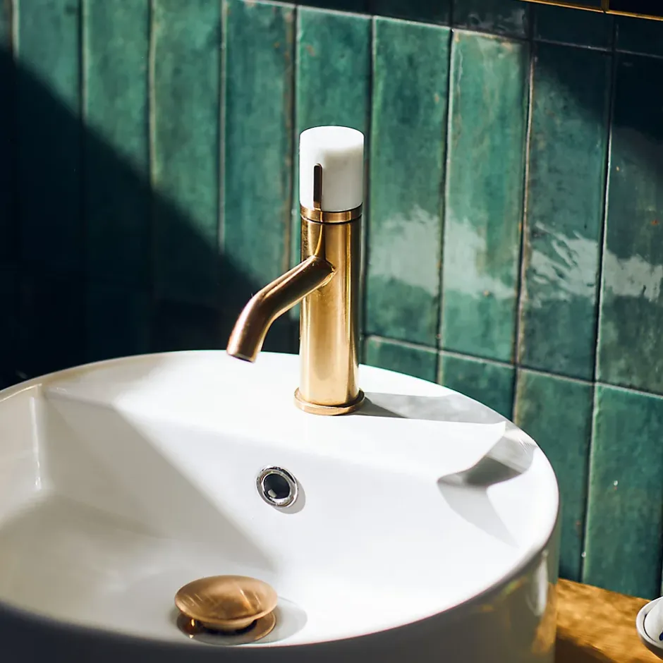 Essebagno Mitigeur de lavabo cuivre et marbre blanc Manopola