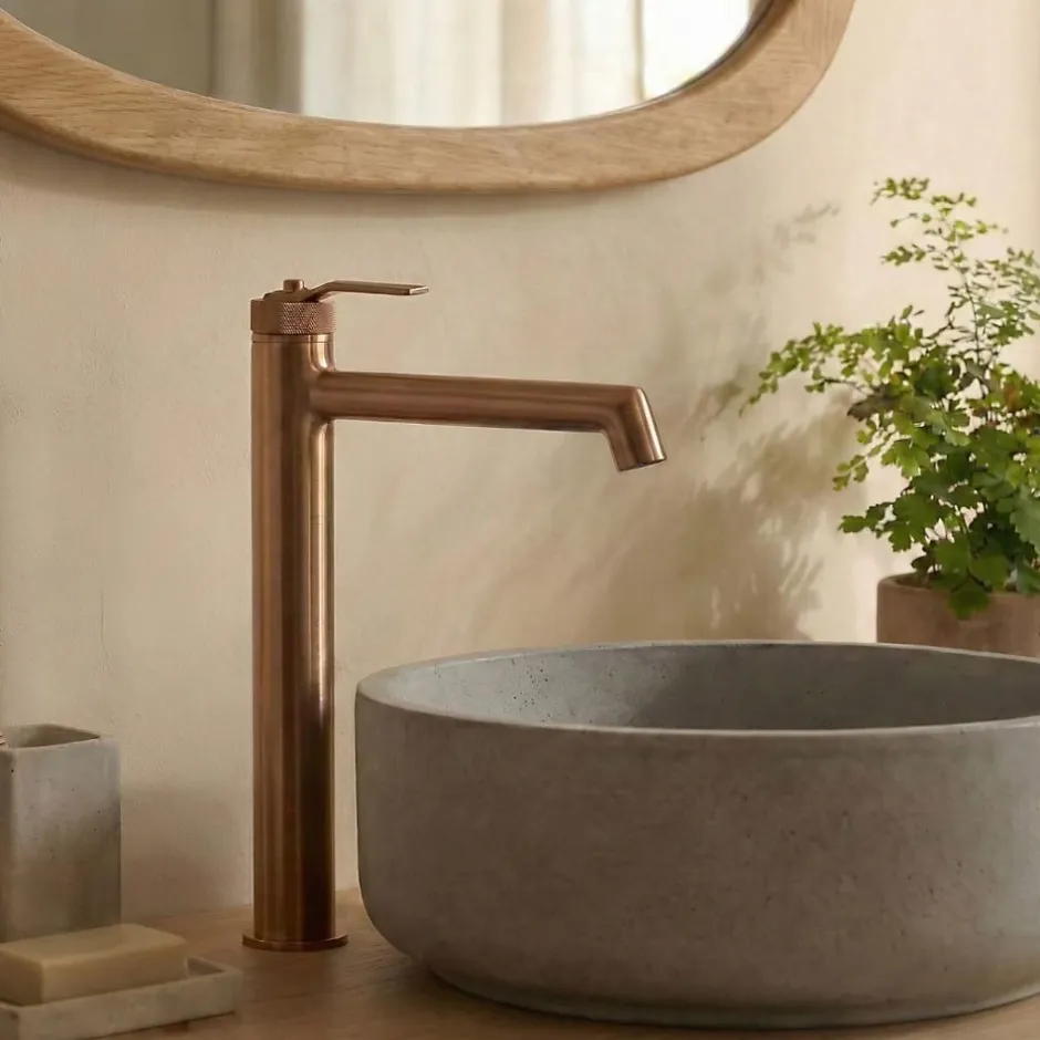 Essebagno Mitigeur de lavabo haut cuivre brossé Molette