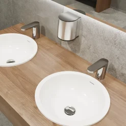 Hansgrohe Mitigeur de lavabo électronique avec pré-réglage de la température sur batterie, chrome, Vernis Blend