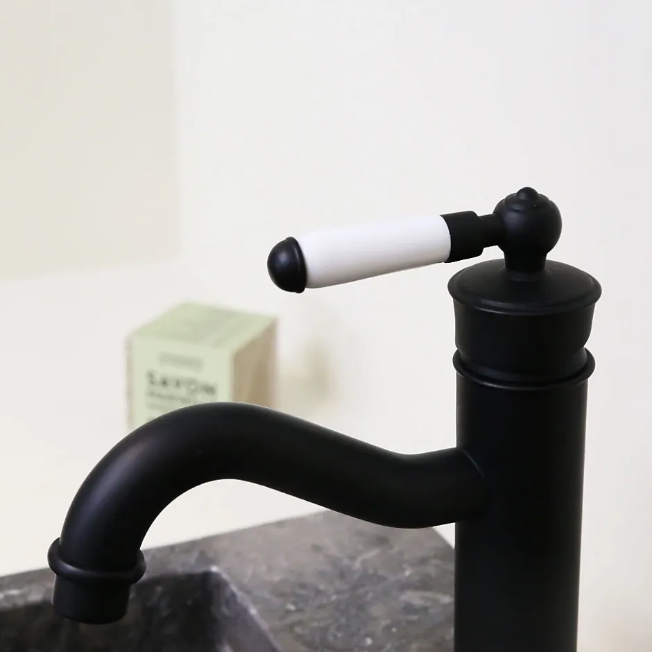 Essebagno Mitigeur lavabo bas noir Leeds