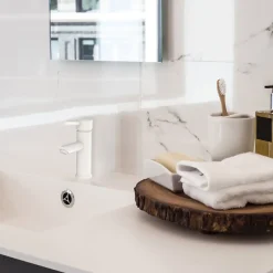 Essebagno Mitigeur lavabo Deco avec vidage en laiton coloris blanc modèle bas