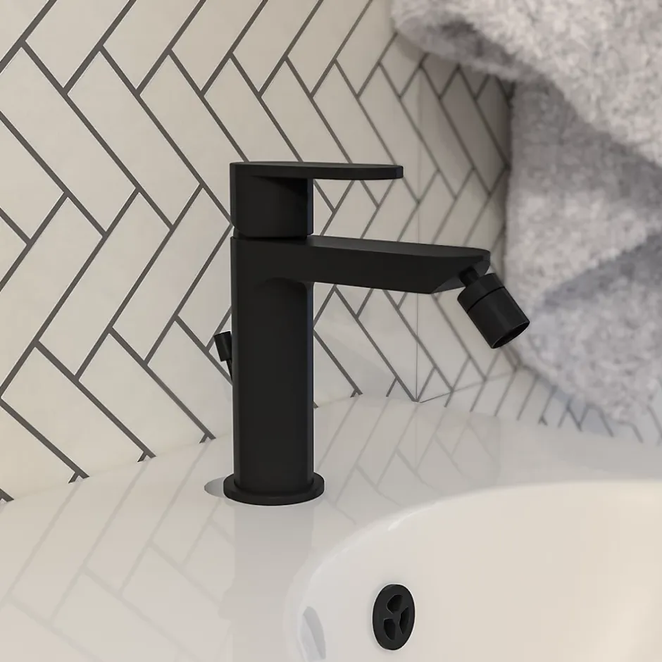 Kiamami Valentina Mélangeur Bidet Noir Mat Avec Aérateur Pivotant Amalfi