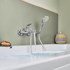 Villeroy & Boch Pack mitigeur baignoire mécanique VILLEROY ET BOCH O novo Chrome avec ensemble
