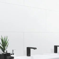 Dumawall+ panneaux muraux douche - dalle pvc gloss white 37,5 cm ht x 65 cm lg - lot de 8 plaques - 1,95 m2* Panneau Mural De Salle De Bains