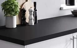GoodHome Plan de travail stratifié noir mat L.300 x l.62 x ép.3,8 cm Berberis