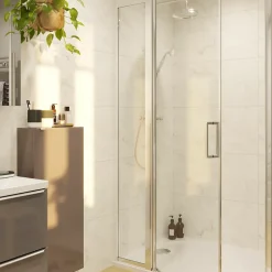 GoodHome Porte de douche pivotante l.80 x H.195 cm, verre transparent, profilés alu chrome, Ledava