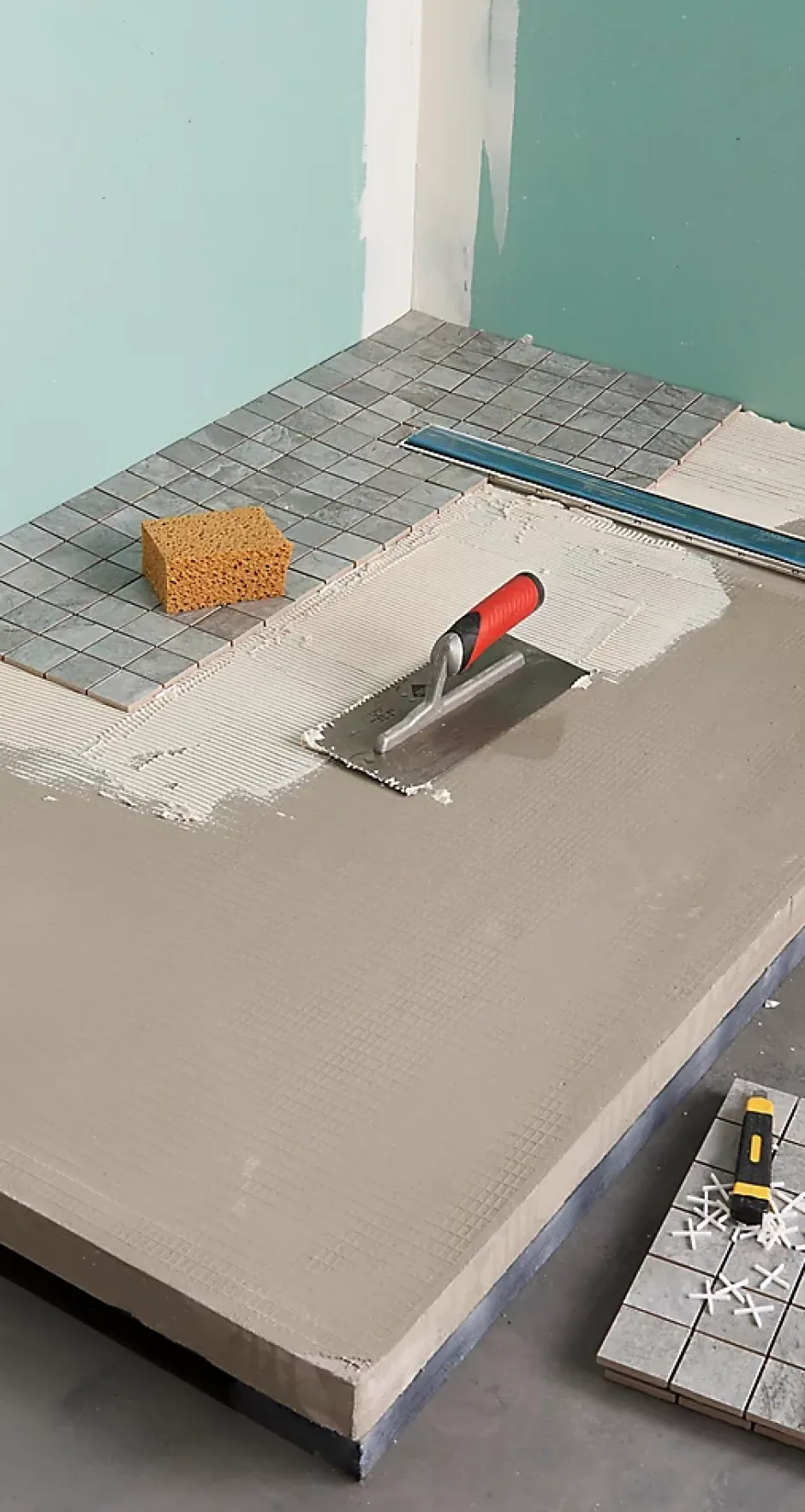 Qboard Receveur de douche à carreler 90 x 140 cm, caniveau extra-plat, Liquid