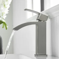 Saniverre Robinet mitigeur bec cascade LERIO chrome brossé -* Robinet Lavabo Et Vasque