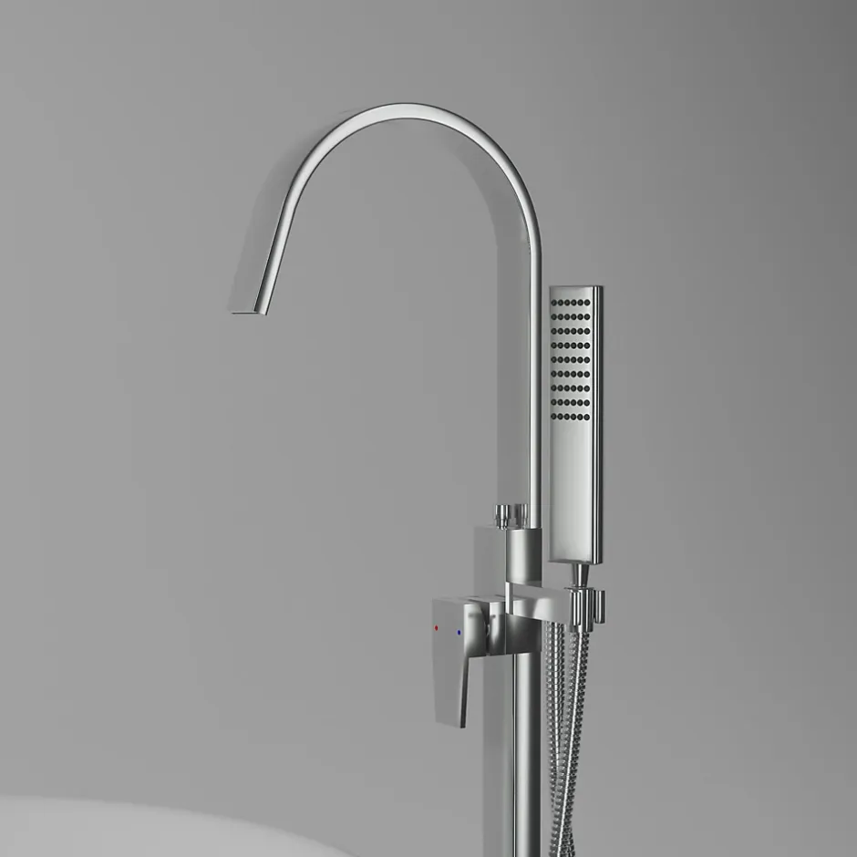 Bernstein Robinet Mitigeur de baignoire design sur pieds en acier inoxydable et laiton pour salle de bain - H. 111,6cm - NT3311 2.0 - Chrome