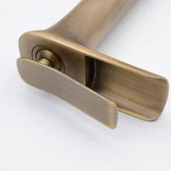 Kroos Robinet pour vasque antique laiton finition bronze