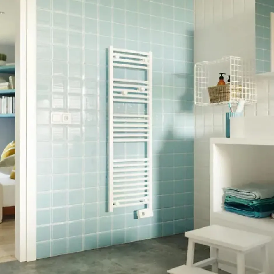Sauter Radiateur sèche-serviettes GORELI SLIM DIGITAL 500W - 142 x 40cm* Sèche-Serviettes Électrique