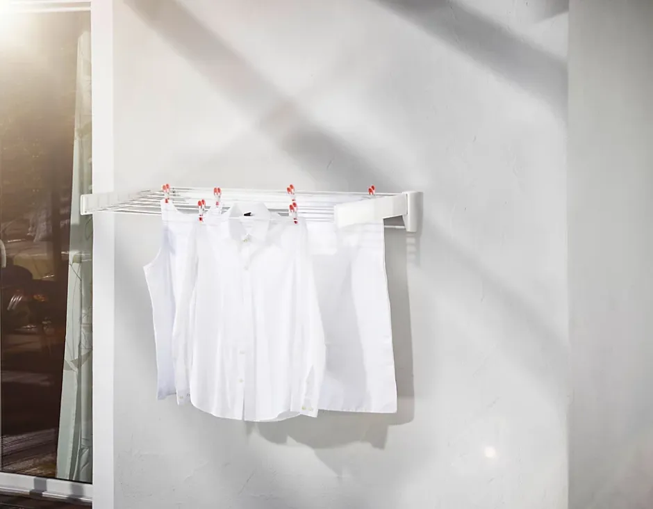 Leifheit Séchoir à linge mural 8,1 m d'étendage, 8 barres et 1 porte serviettes, Telegant 81 Protect Plus* Etendoir À Linge
