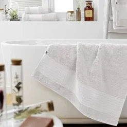 L'Effet Papillon Serviette 70 x 130 cm GARANCE Chantilly