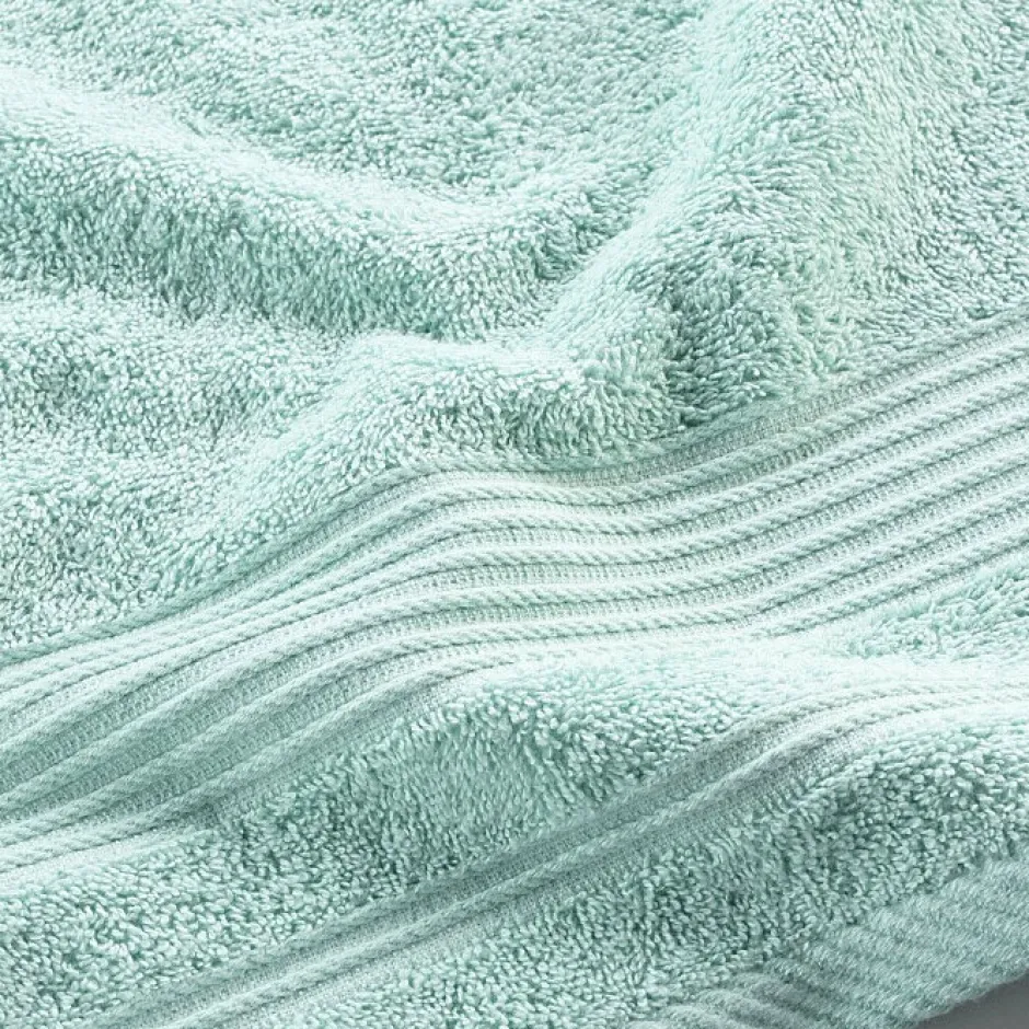 Douceur D'Intérieur Serviette de toilette 50 x 90 cm eponge unie tendresse Celadon